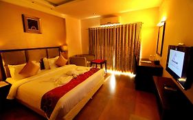 Paravoor Galaxy Hotel